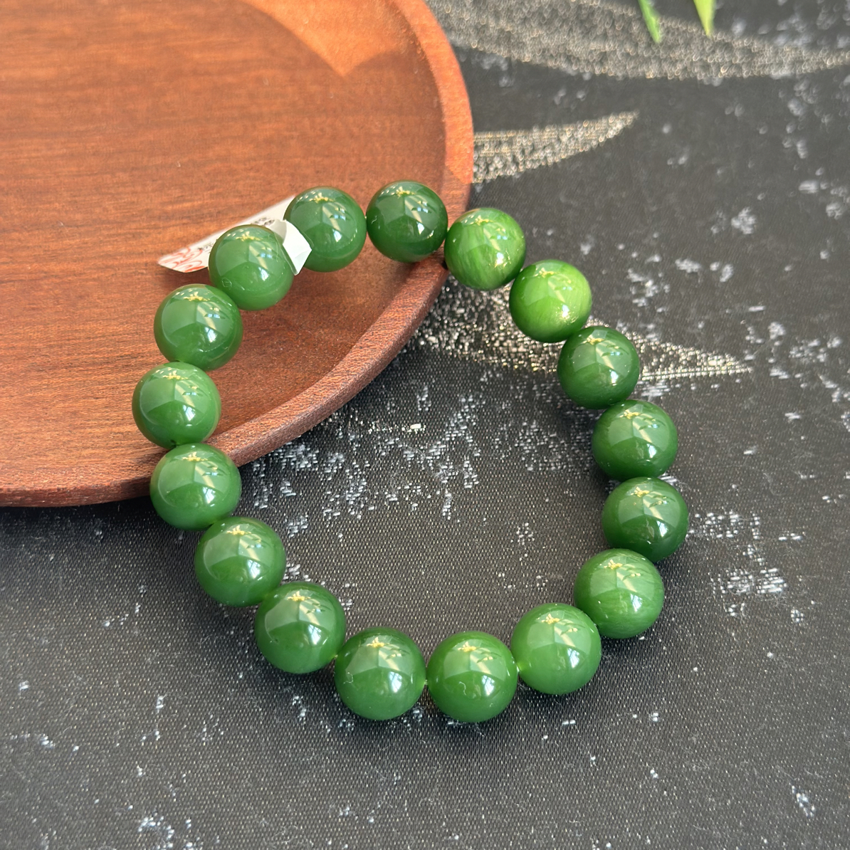 俄碧｜自然光•辣阳绿手串•绿意盎然卡11.6m