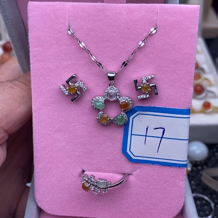 未镶嵌戒指翡翠缅甸