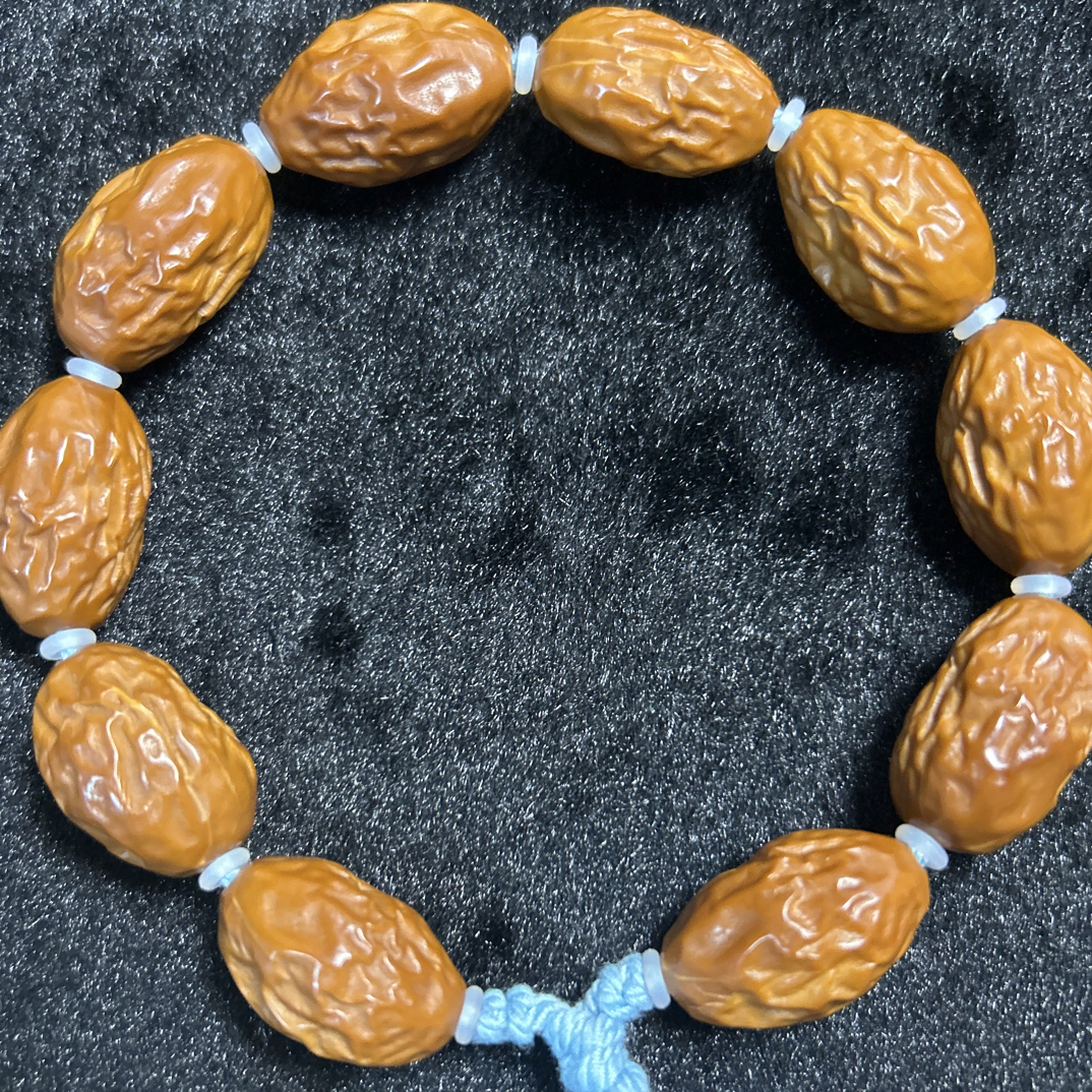 原生态橄榄核大红枣