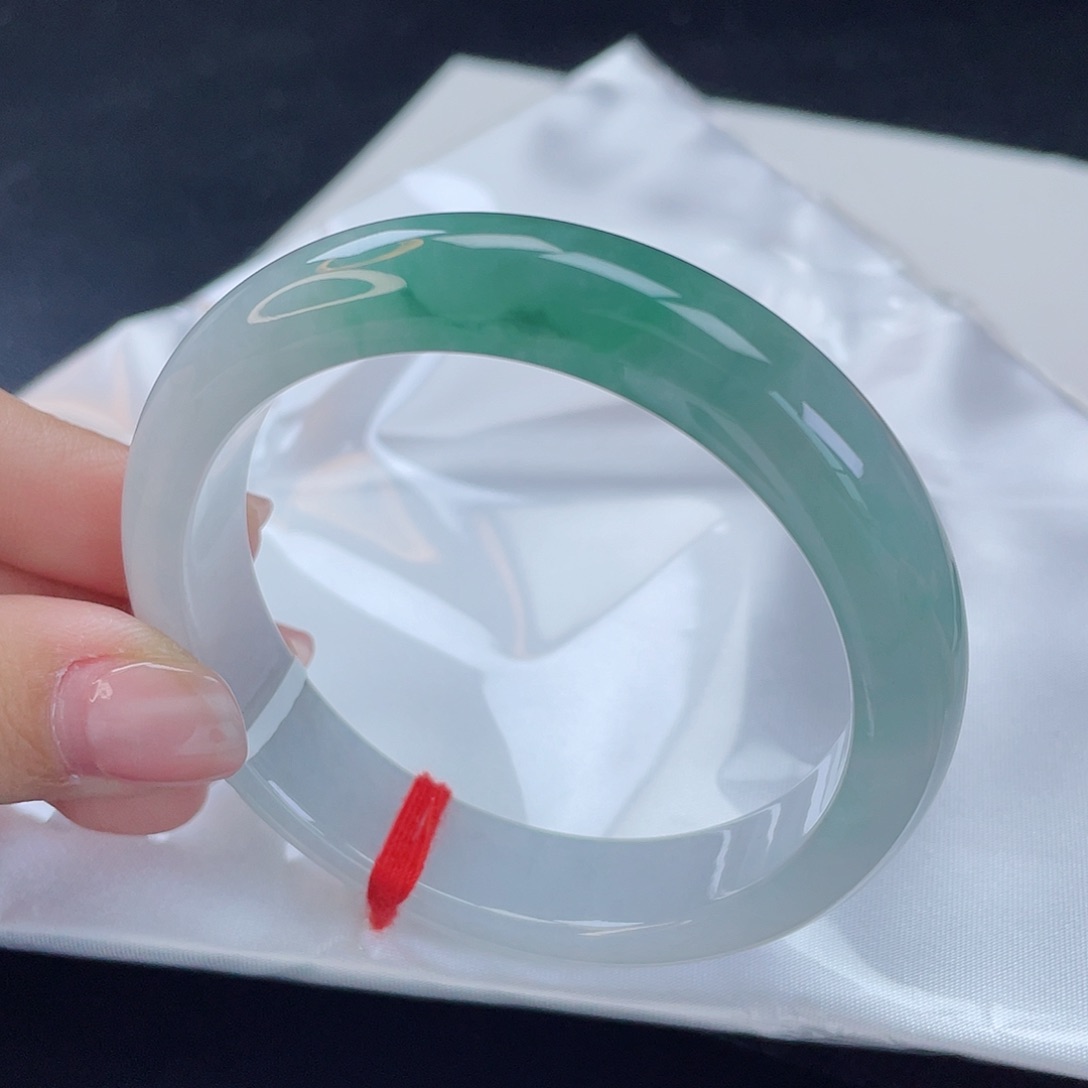 翡翠手镯未镶嵌翡翠3099