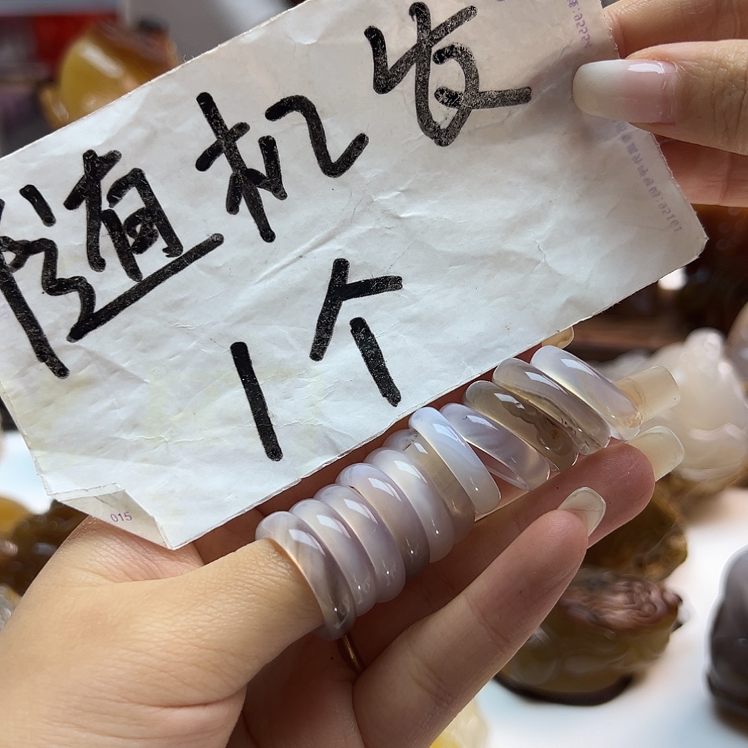 玛瑙/玉髓未镶嵌颈饰