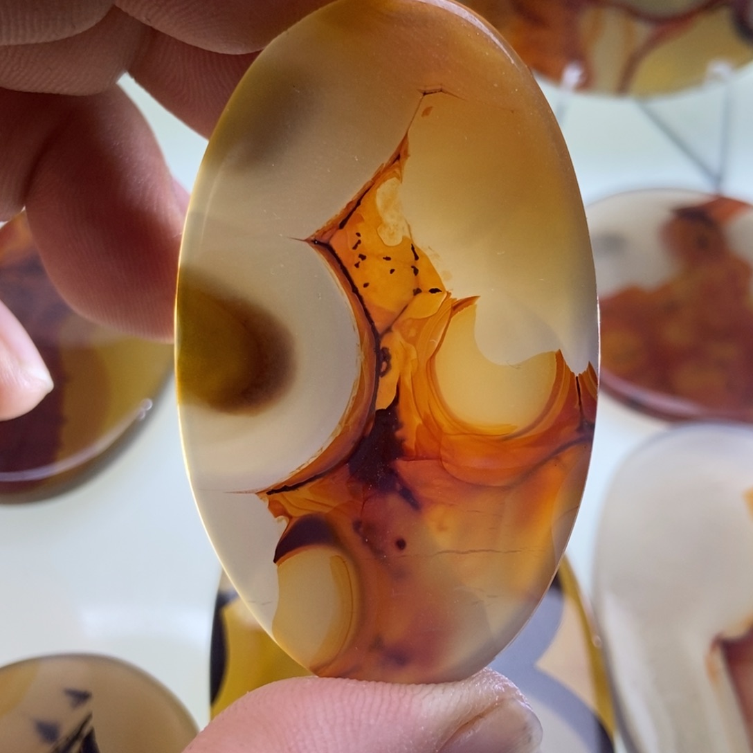 【闪购商品】玛瑙/玉髓颈饰未镶嵌