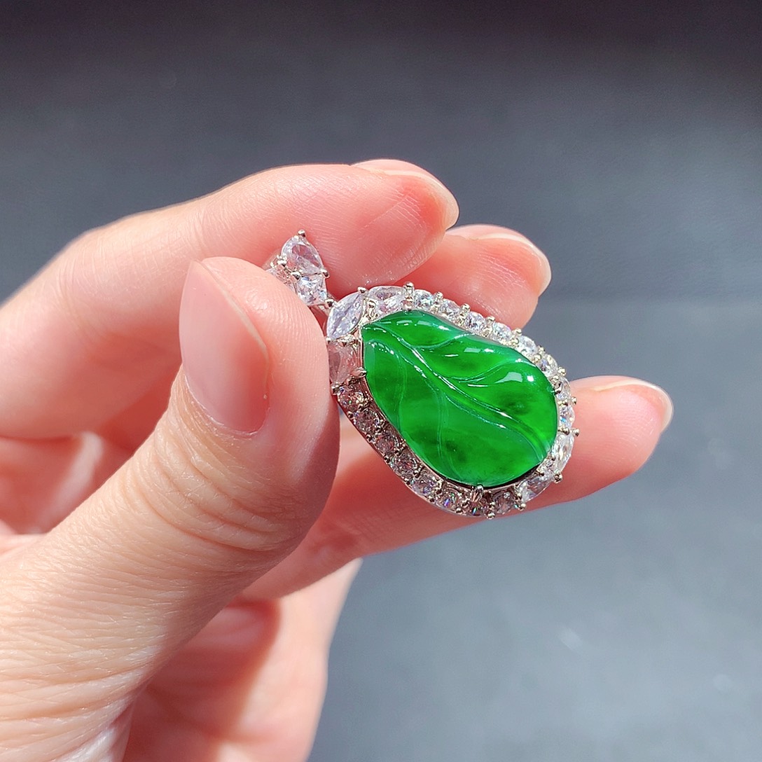 未镶嵌戒指翡翠翡翠