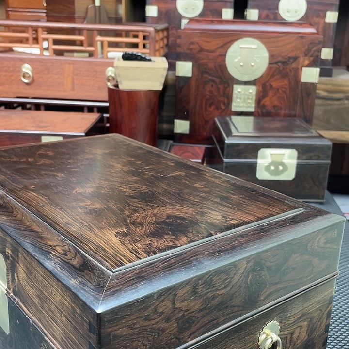 木德*哥紫光谭盒子盒子