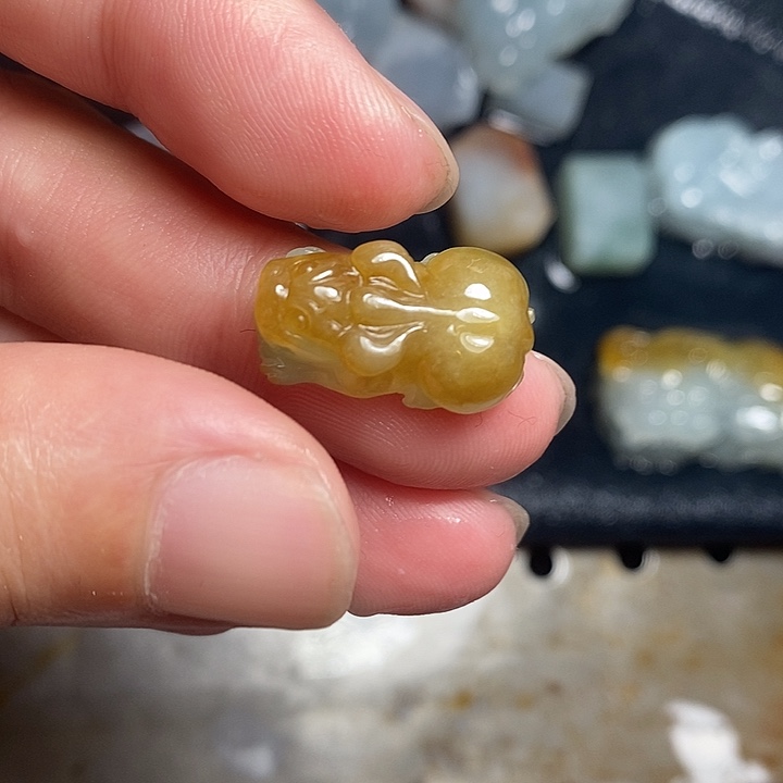 翡翠未镶嵌颈饰翡翠A货