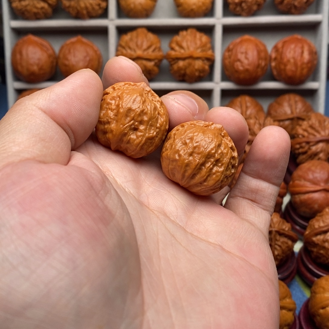 文玩核桃把件手捻