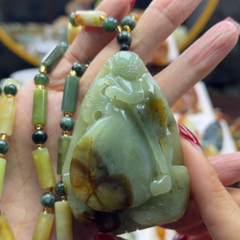 岫玉挂件未镶嵌挂件