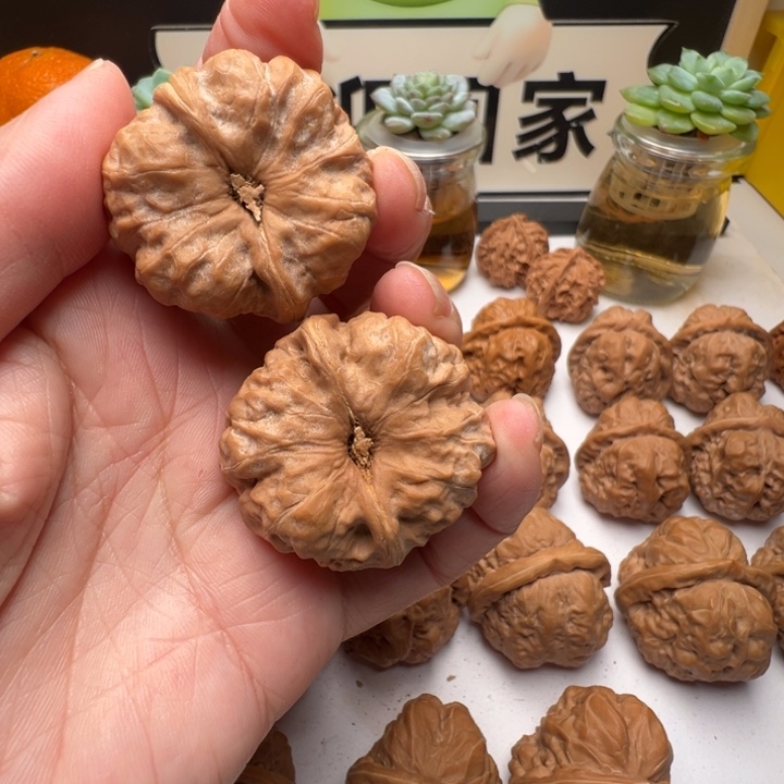 普***生文玩核桃吊坠精品蛤蟆精品链接
