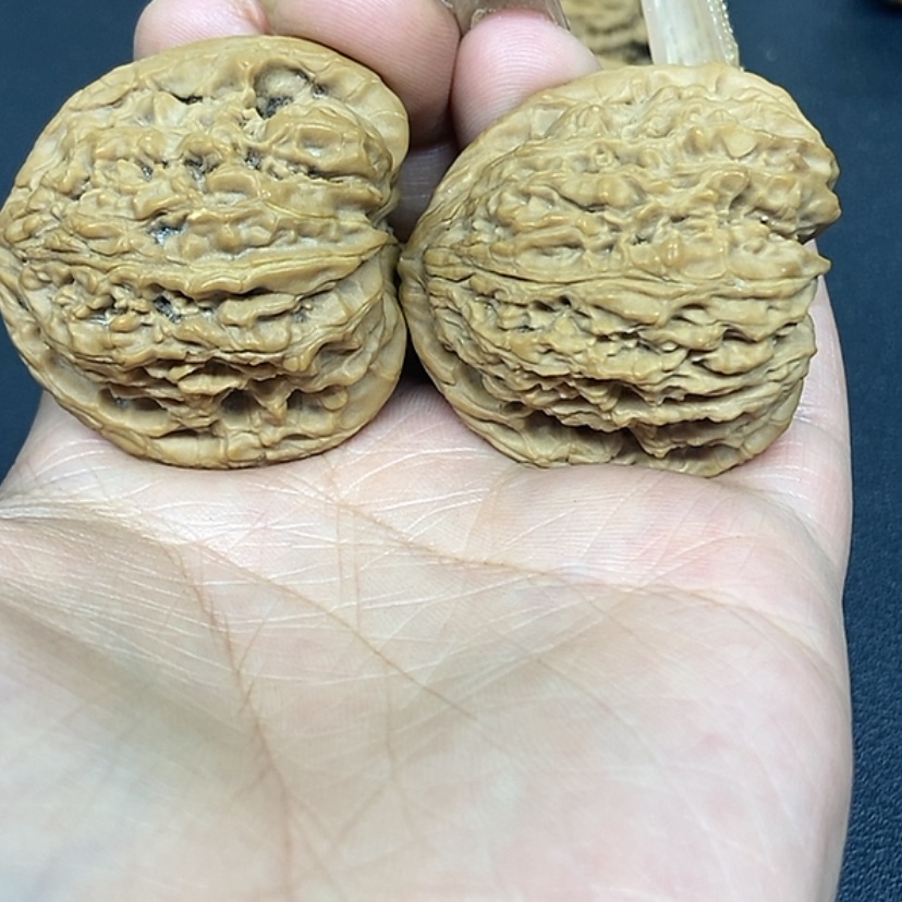 【闪购商品】文玩核桃吊坠玄*?南疆的福利