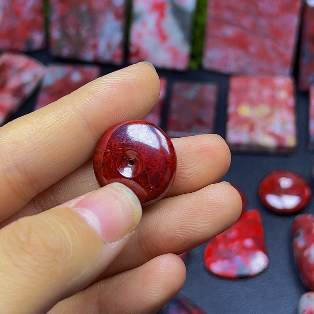 朋***友天然辰砂朱砂吊坠