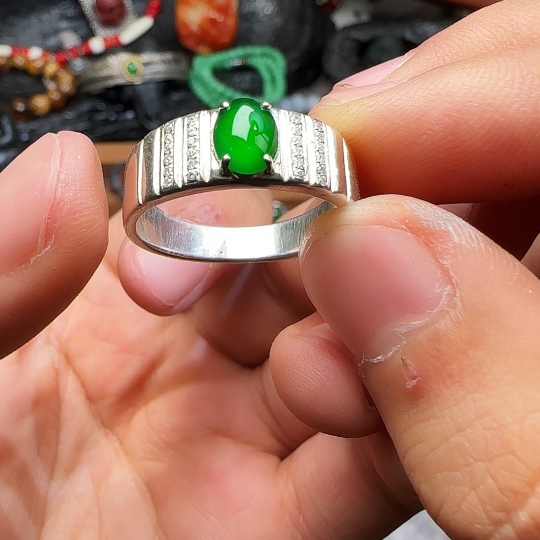 跌***来翡翠银S925镶嵌戒指