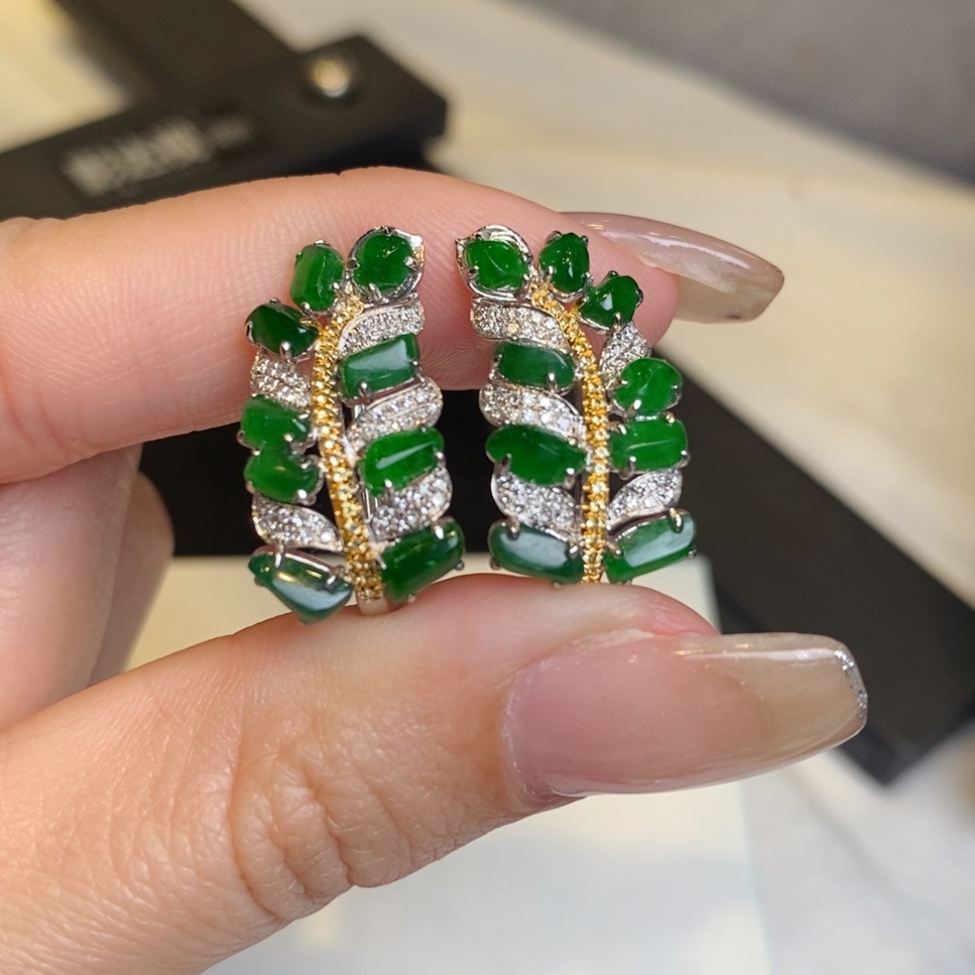 翡翠耳饰18K金镶嵌随形麦穗耳扣