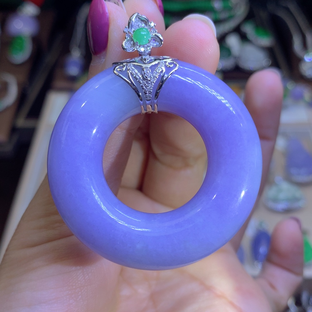 翡翠耳饰18K金镶嵌翡翠