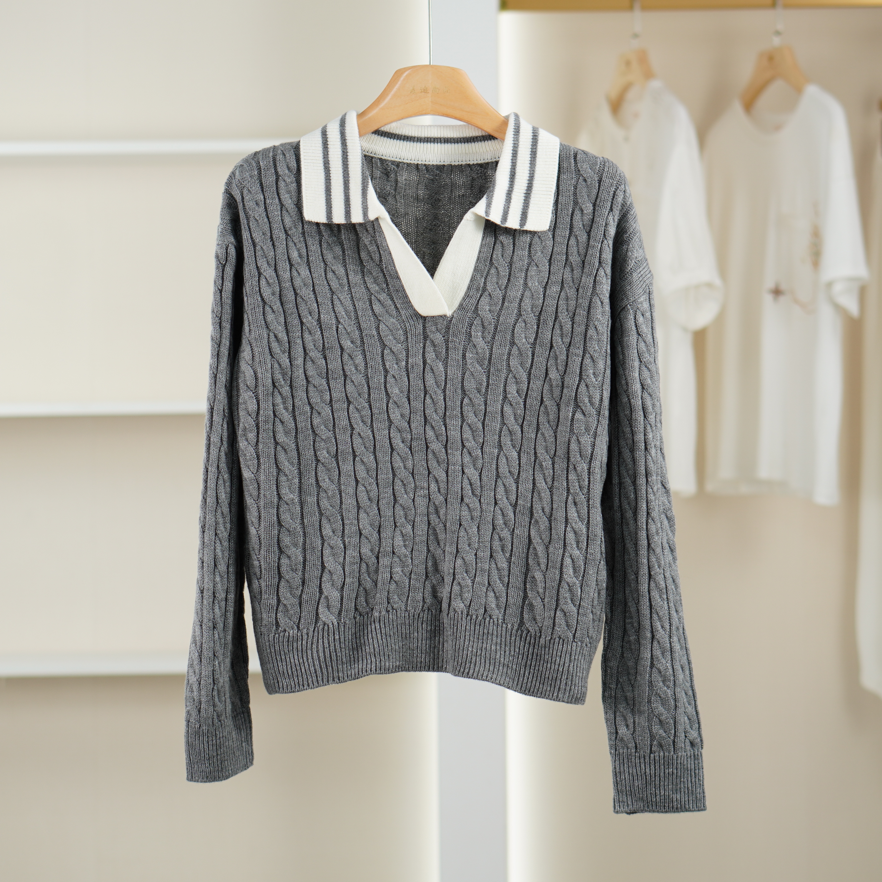 麦迪尚品【文M】51105691 春秋翻领学院风针织毛线上衣品牌女装