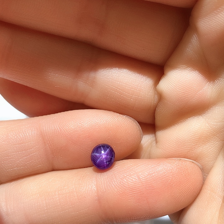 蓝宝石裸石未镶嵌1.91克拉无烧星光紫色蓝宝石裸石