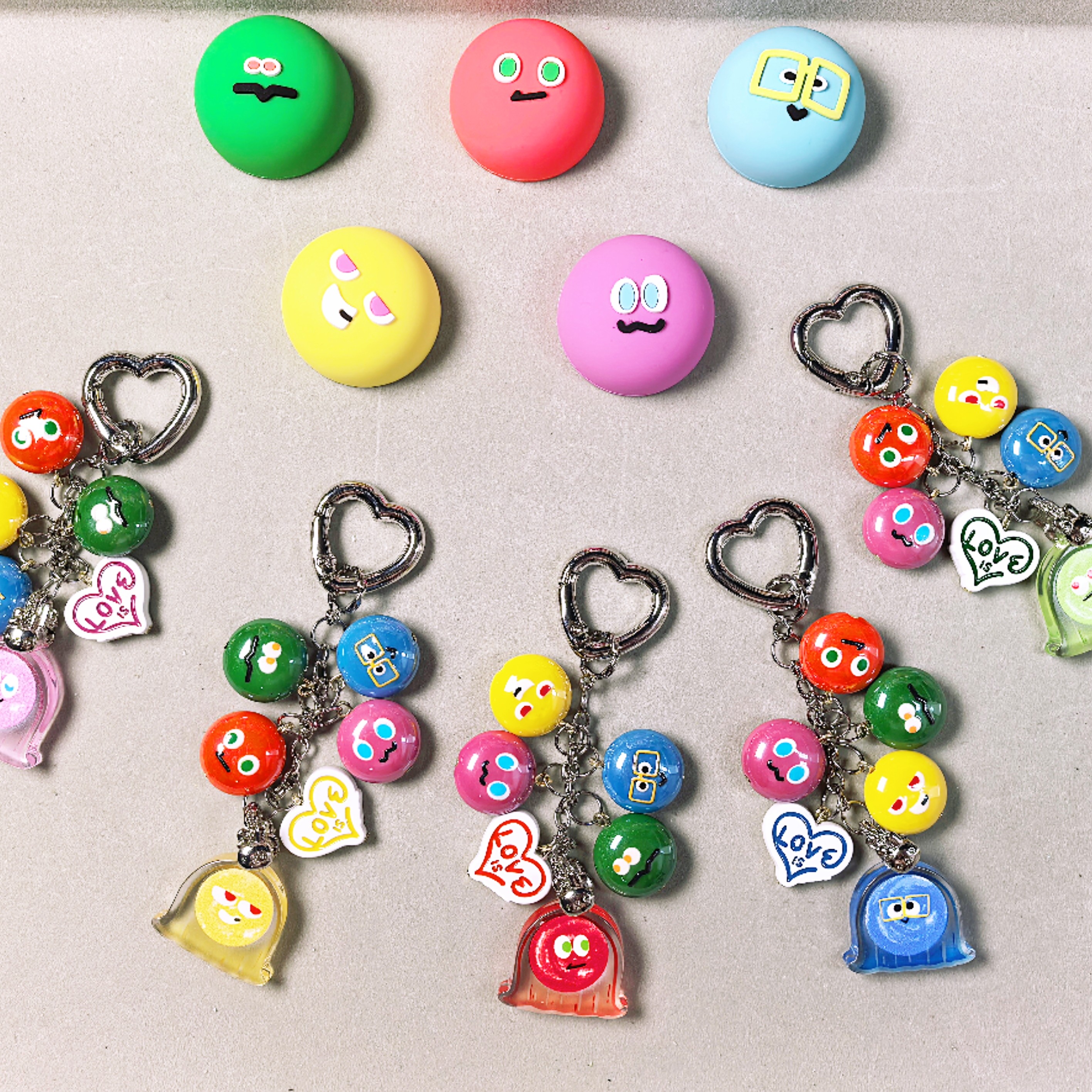 五月天应援物料雨衣球钥匙扣手机链挂饰