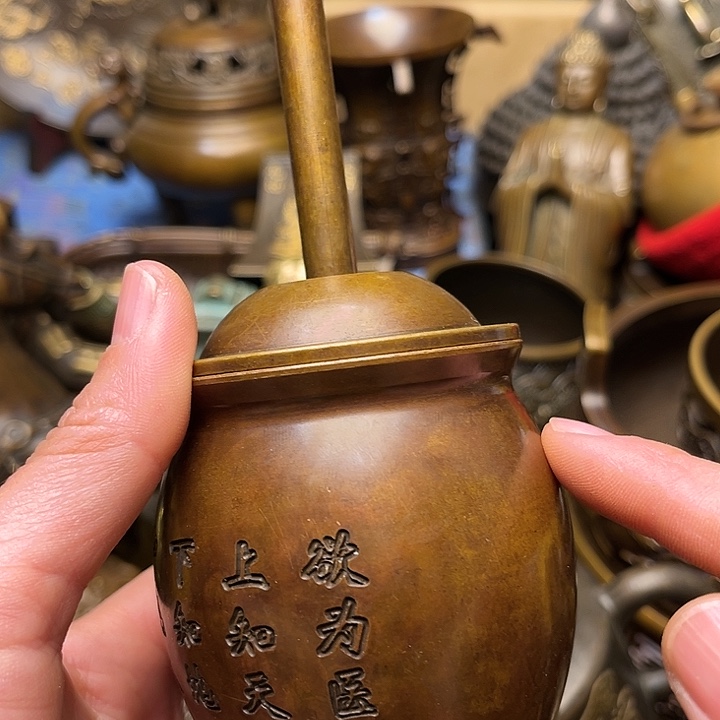 精美铜器批发档口