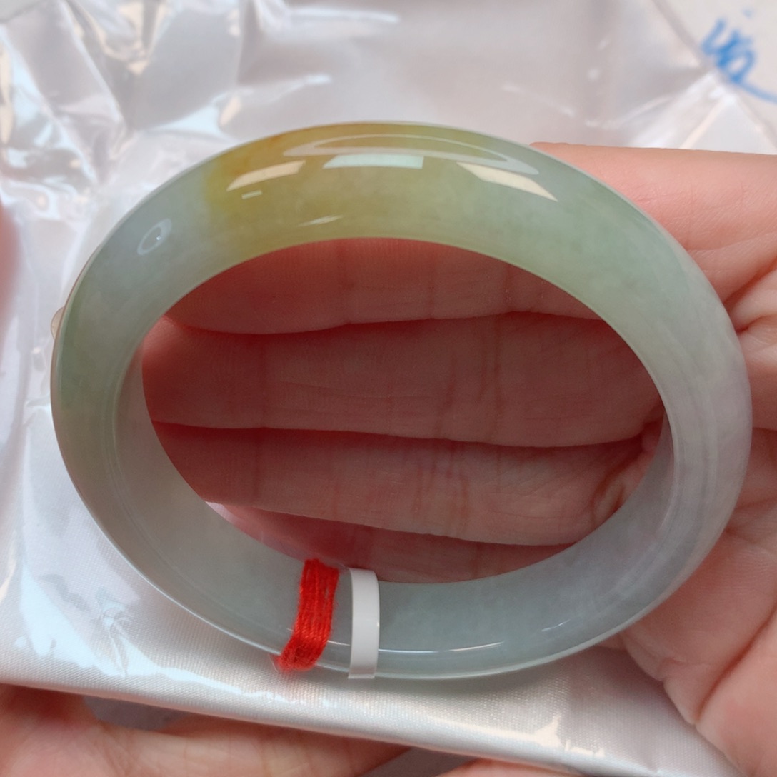 翡翠手镯未镶嵌56.6圈