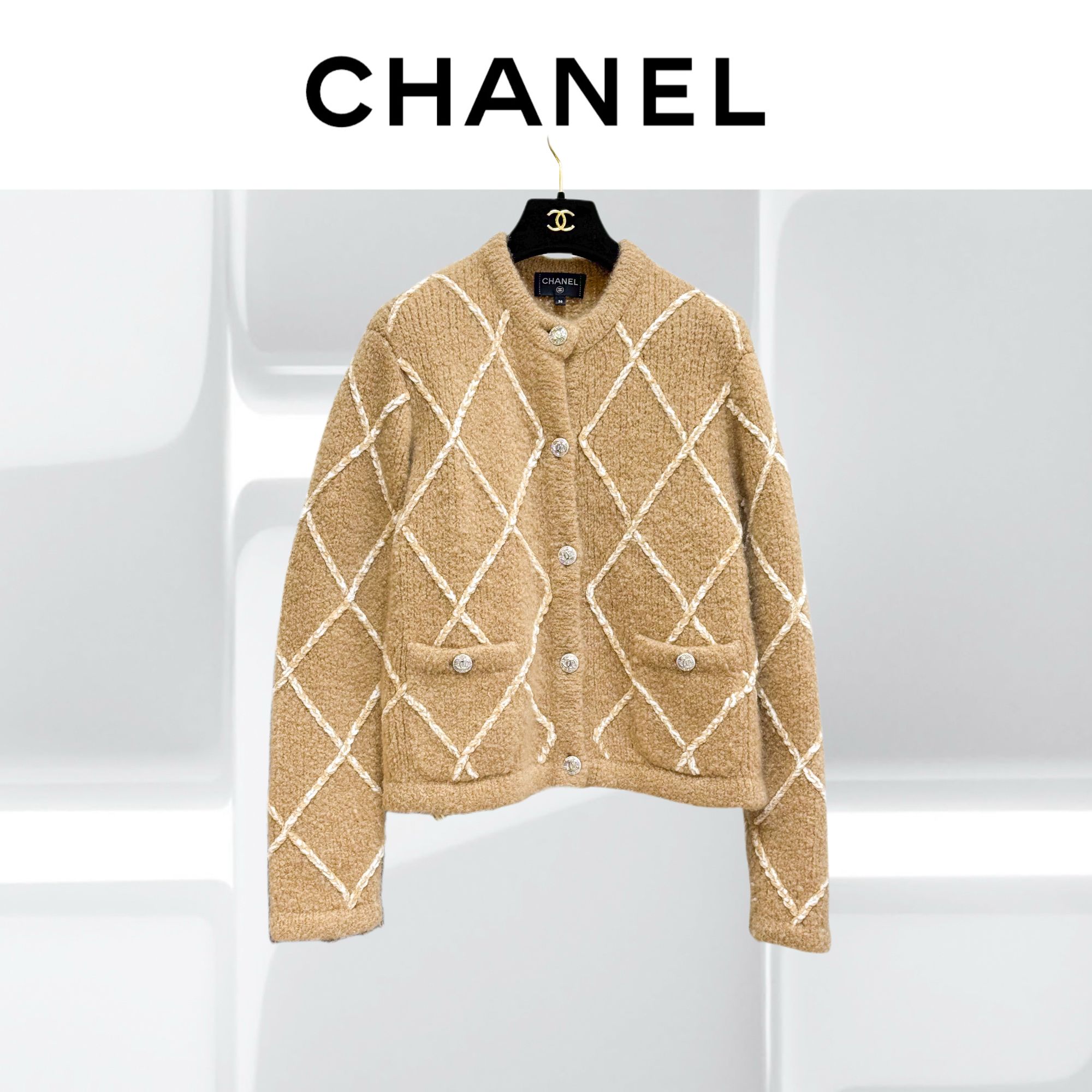 99新 Chanel/香奈儿 36码23N滑雪系列驼色菱格纹泰迪开衫