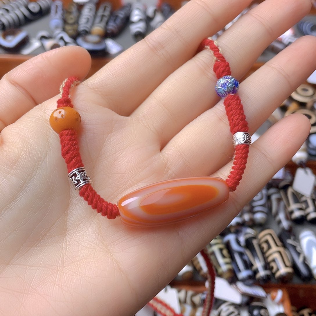 未镶嵌颈饰玛瑙/玉髓