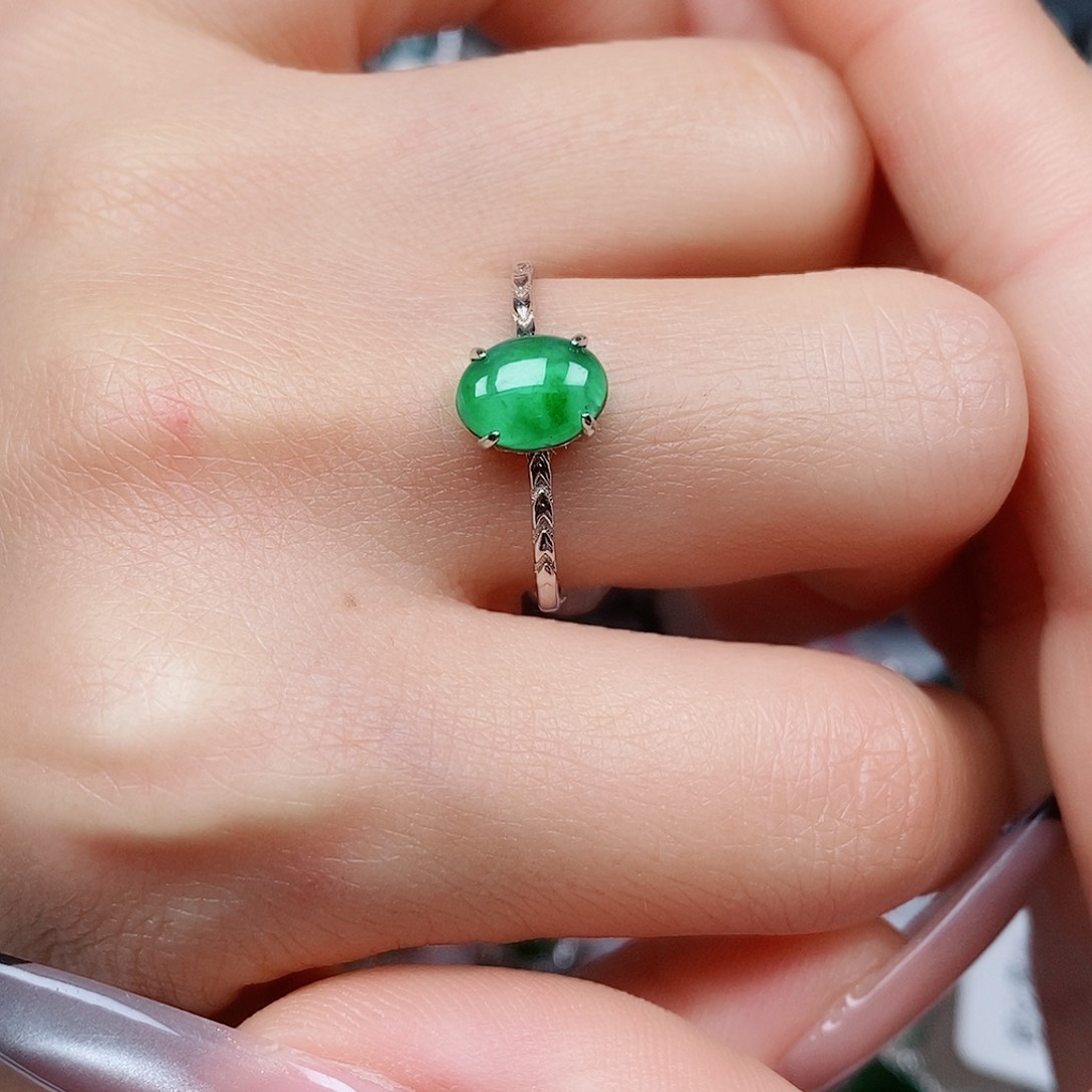 翡翠戒指银S925镶嵌戒指