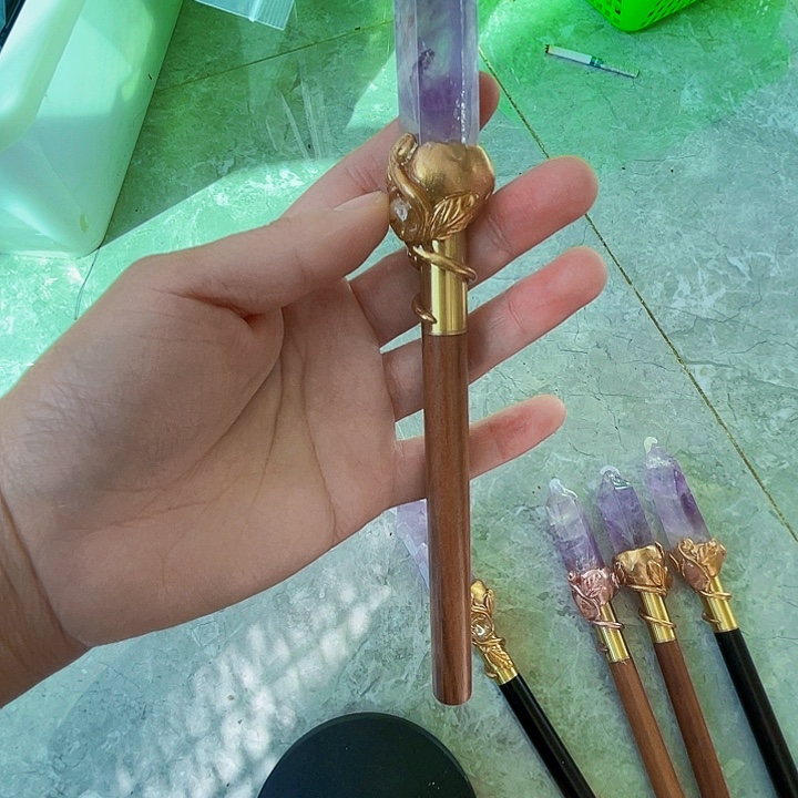 小***活未镶嵌水晶摆件水晶