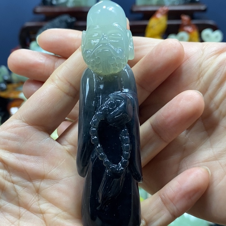 未镶嵌蛇纹石玉珠宝奇石子**?