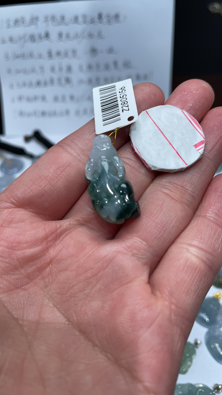 天然A货缅甸翡翠 多样性发货