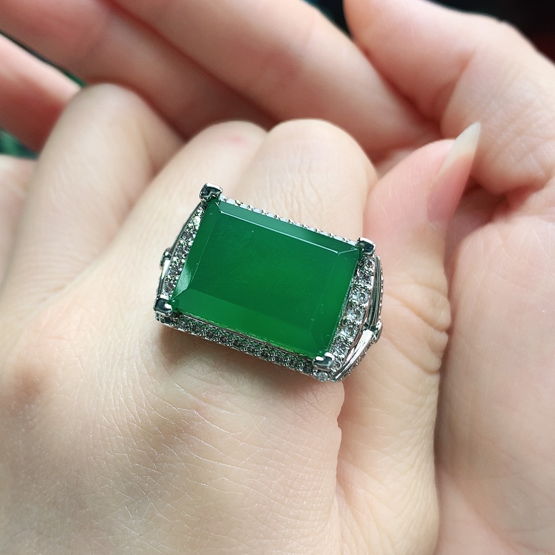 玛瑙/玉髓戒指未镶嵌