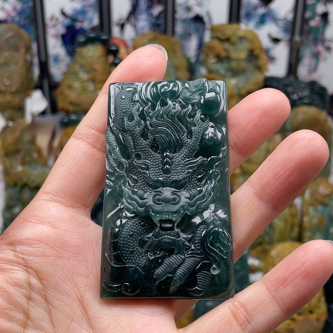 翡翠未镶嵌颈饰天然翡翠a货龙