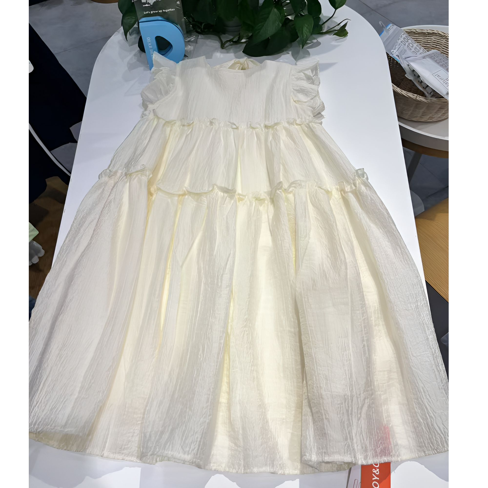 女童 25夏 法式气质杏色宽松小飞袖连衣裙 满满的公主气质