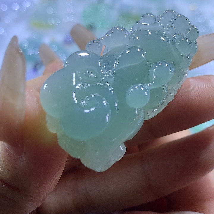 翡翠未镶嵌颈饰天然翡翠A货吊坠