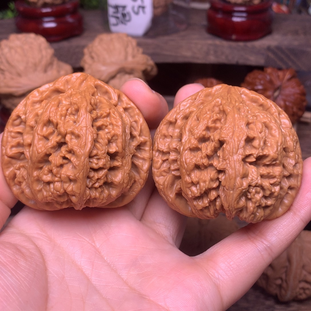 文玩核桃吊坠50粗筋全品