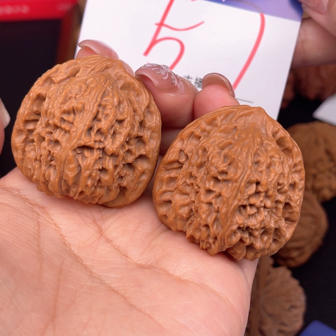 桃核吊坠三角疆38+尺寸y