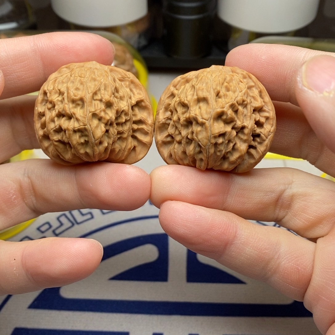 核桃把件三九山地磨盘