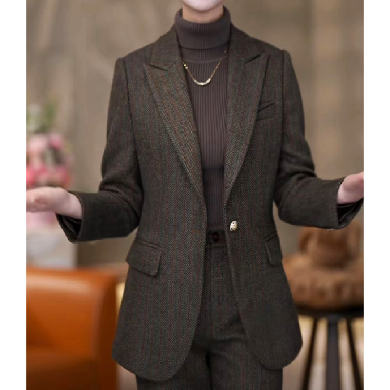 毛呢西装外套装女秋冬2025新款英伦风休闲气质西服上衣VS7539