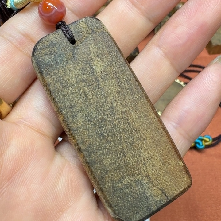 大叶紫檀（黑酸枝木类）