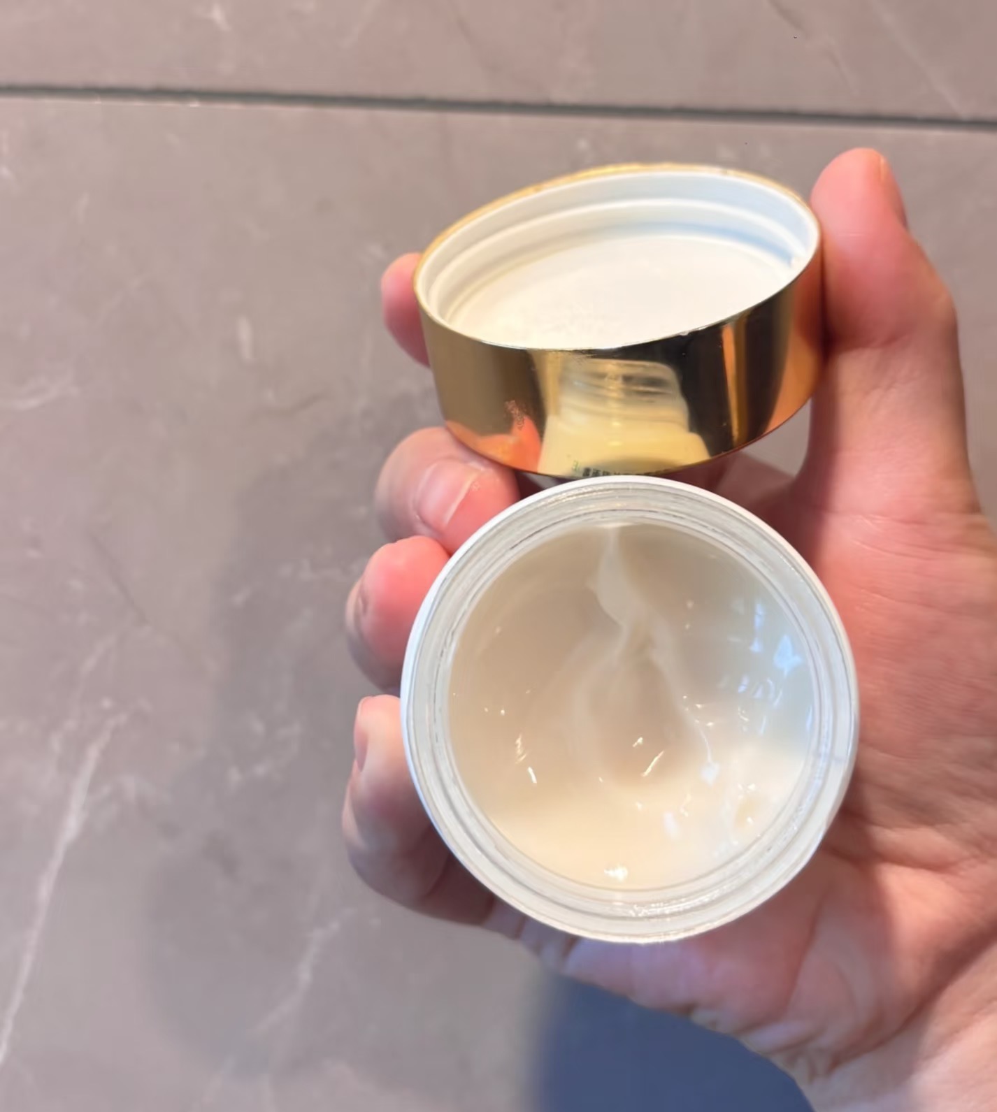 法水润补湿好用的面霜