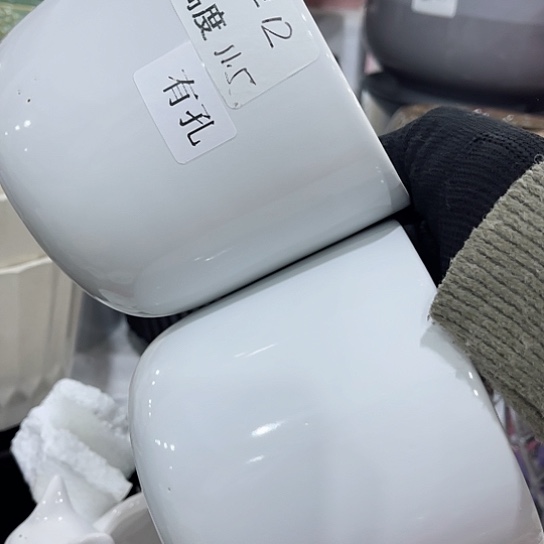 多肉绿植陶瓷花盆9.9包邮，有孔