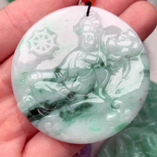 翡翠吊坠(不含链)未镶嵌