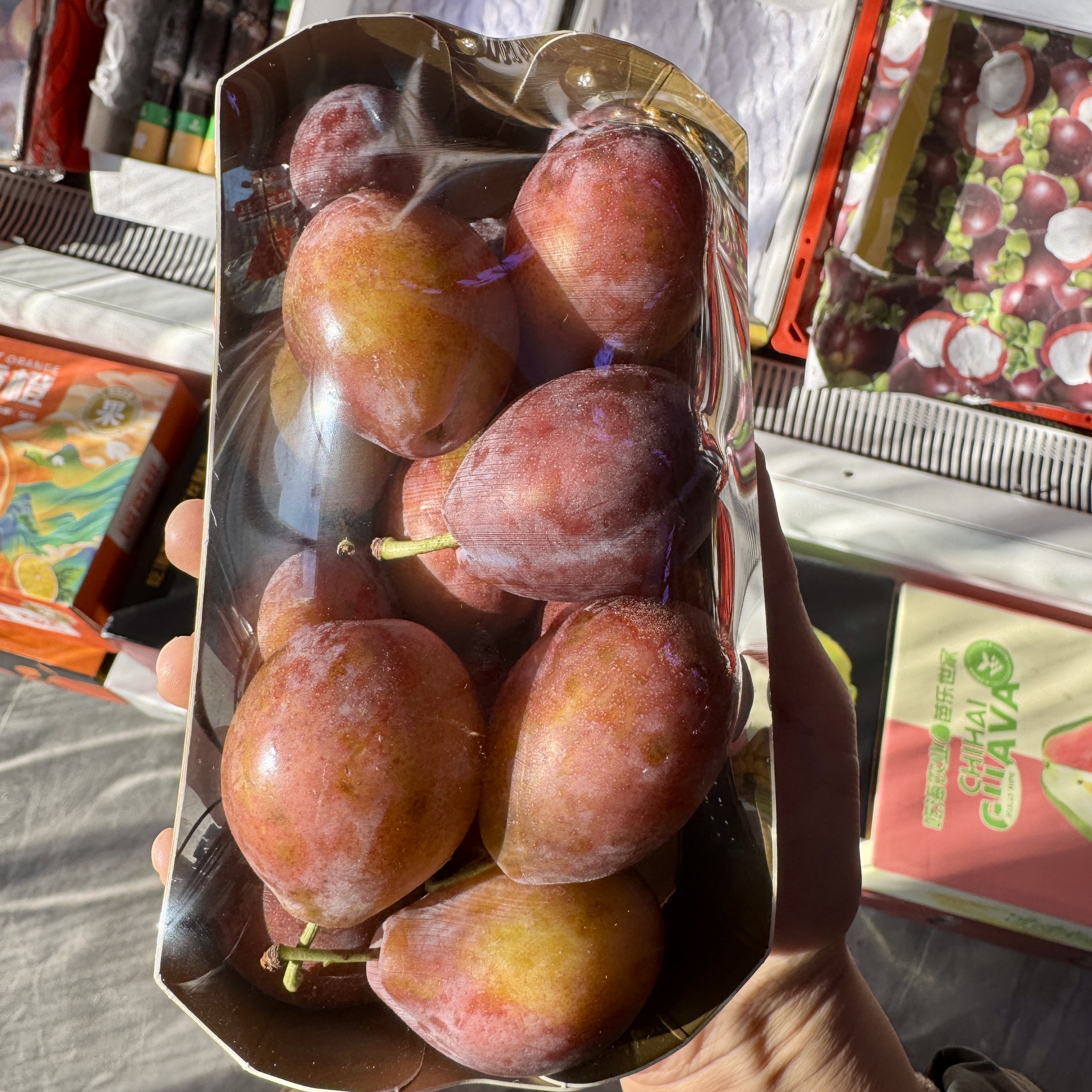 空运智利西梅一盒（约250克）