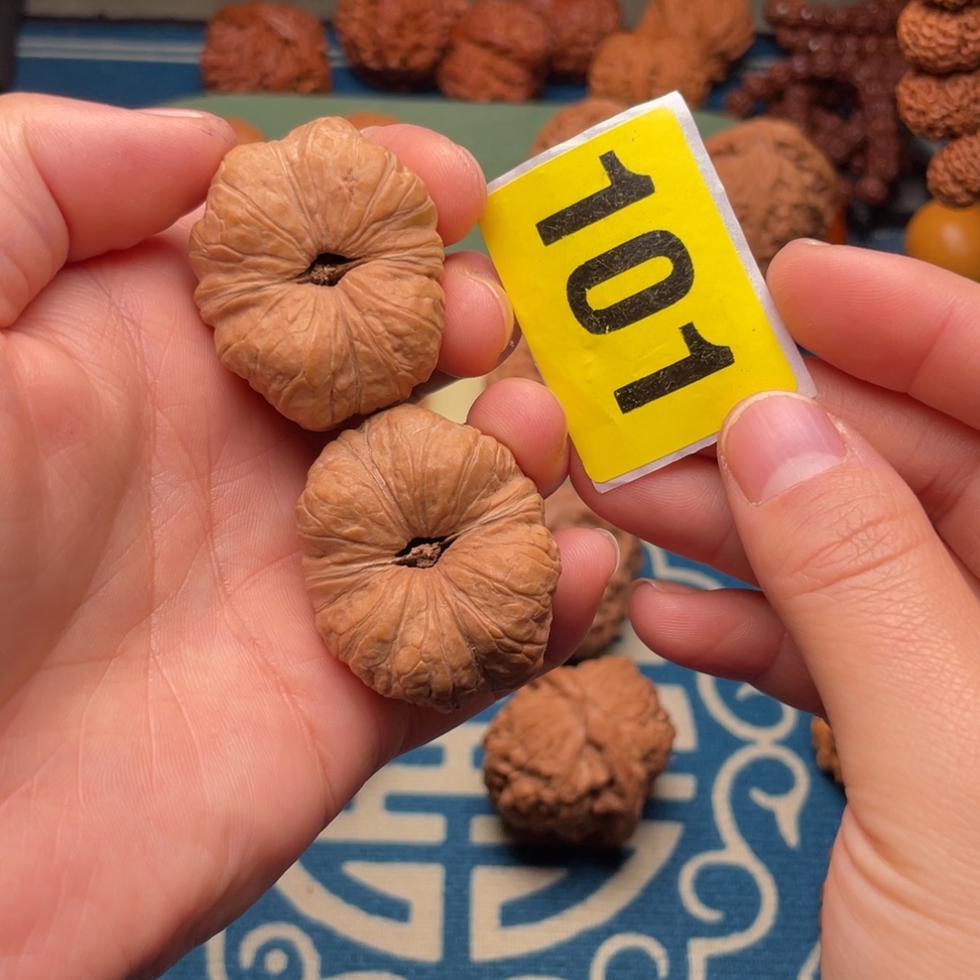 吊坠文玩核桃38玉蝉101号