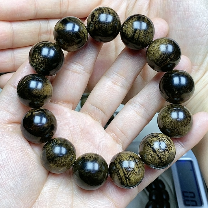 沉香手串迦****价越南芽庄白奇楠