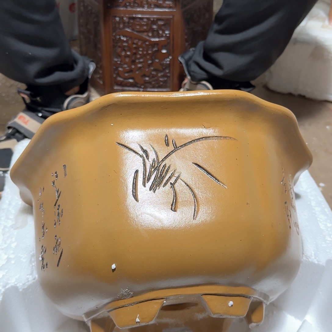 紫砂花盆瑕疵是不可能