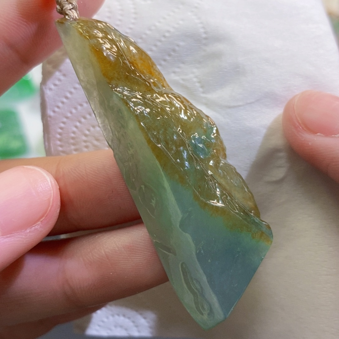 【闪购商品】翡翠吊坠(不含链)未镶嵌9325