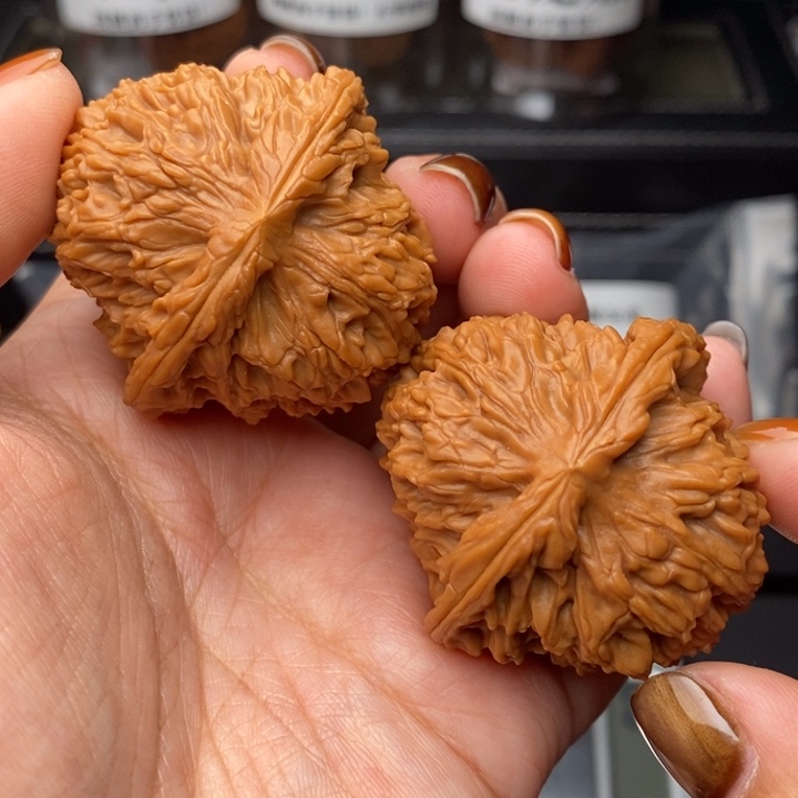 把件文玩核桃黑**毅43南疆52克