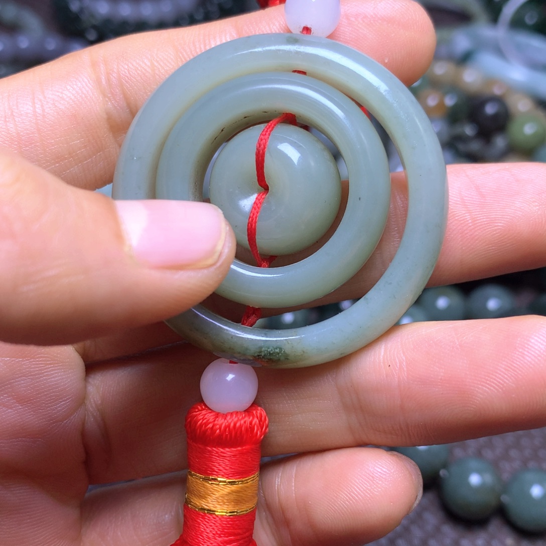 和田玉未镶嵌手串