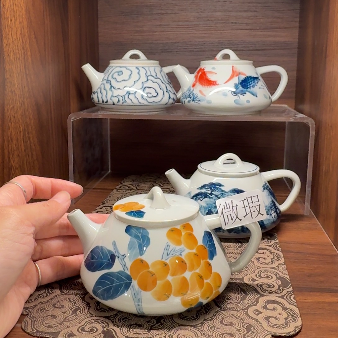 釉下手绘茶具微瑕