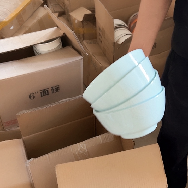 微瑕介意勿拍破损包赔 青玉7英寸汤碗4只