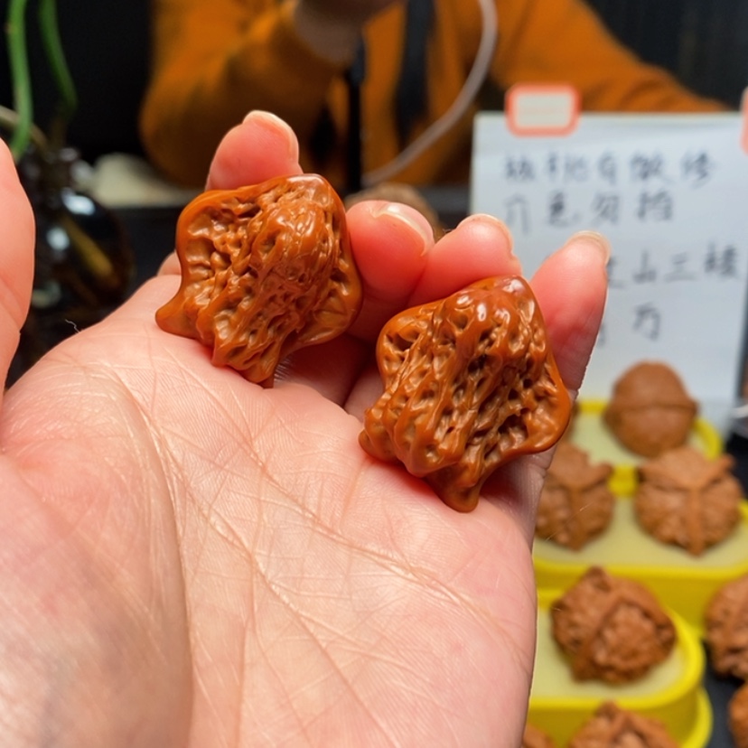 【闪购商品】把件桃核M****m3号三棱